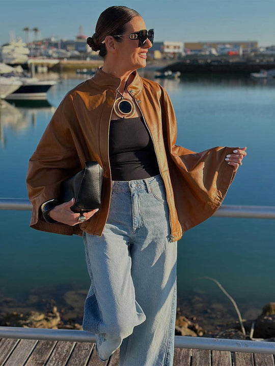 Damen Kunstlederjacke mit schickem Kapuzen-Design R&B
