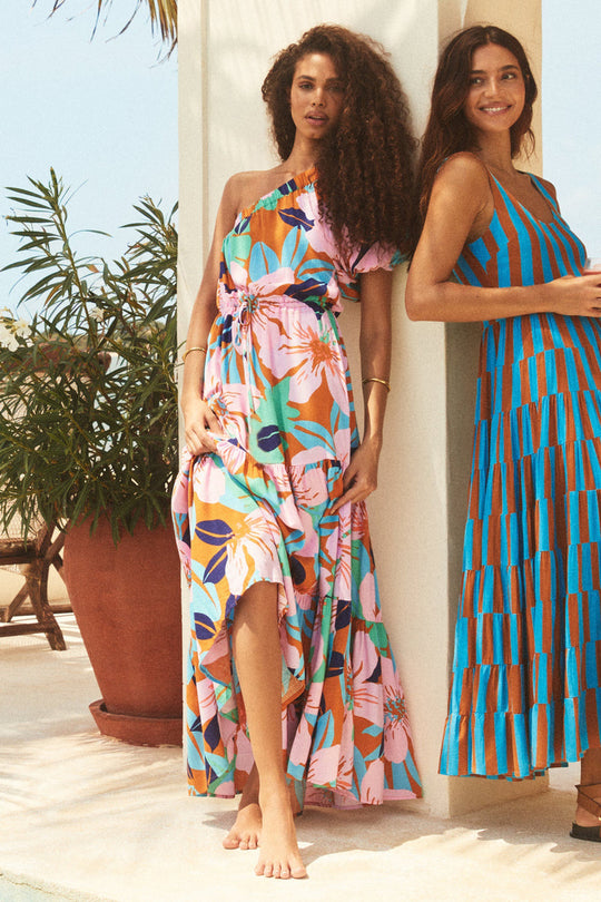 Damen Maxikleid mit raffiniertem One-Shoulder-Design und voluminösem Saum R&B