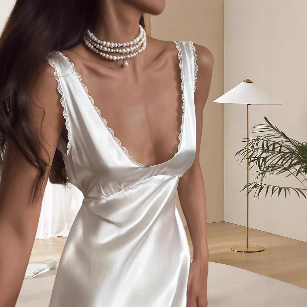 Damen Satin-Maxikleid mit elegantem V-Ausschnitt und feinen Details R&B