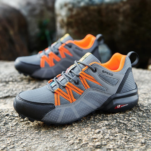 Herren nan robuster Trailrunning- und Outdoor-Sneaker mit griffiger Multiterrain-Profilsohle, verstärkter Zehenkappe und Bungee-Schnürung R&B