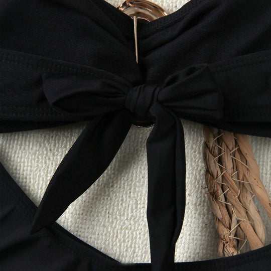 Damen Bikini-Set mit elegantem Bandeau-Oberteil und modischem Hosenumfang R&B