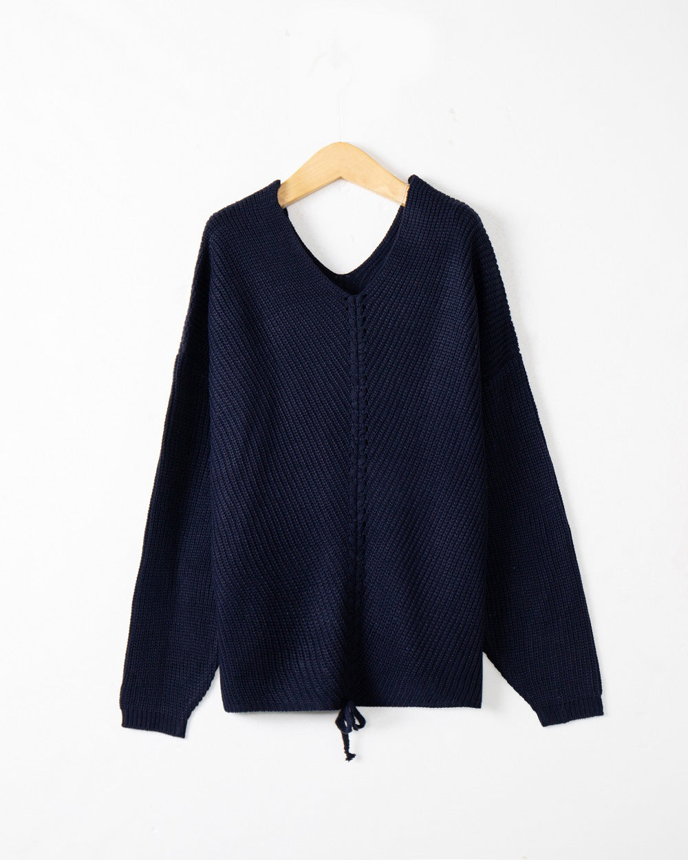 Damen Grobstrick Pullover mit attraktivem V-Ausschnitt und praktischen Kordeldetails R&B