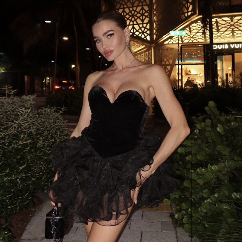 Damen Festliches Cocktailkleid mit Herz-Ausschnitt und voluminösem Rüschensaum R&B