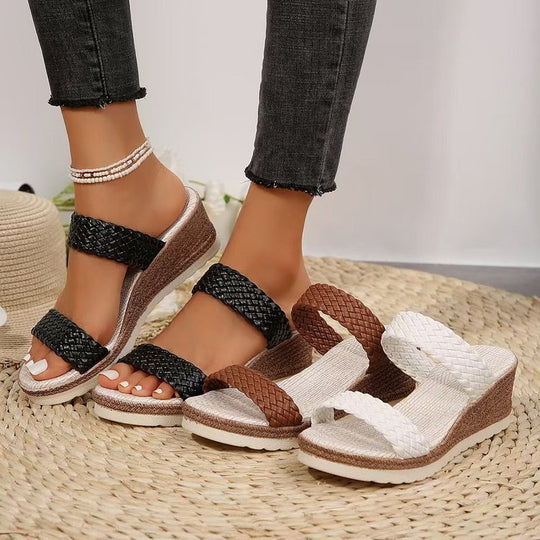 Damen Wedgesandalen mit geflochtenen Riemen und kombinierter Sohle R&B