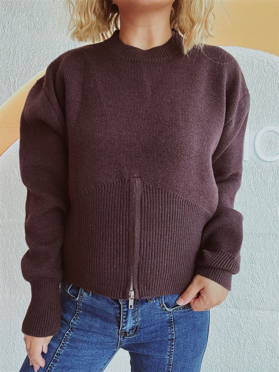 Damen gestreifter Pullover mit trendbewusstem Reißverschluss R&B