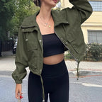 Damen nan kurze Utility-Jacke mit Kordelzug-Taillierung, Fronttaschen und Reißverschluss-Detail R&B