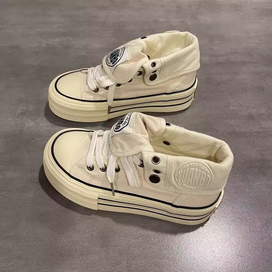 Damen Hohe Sneaker mit coolem Vintage-Design und praktischer Schnürung R&B