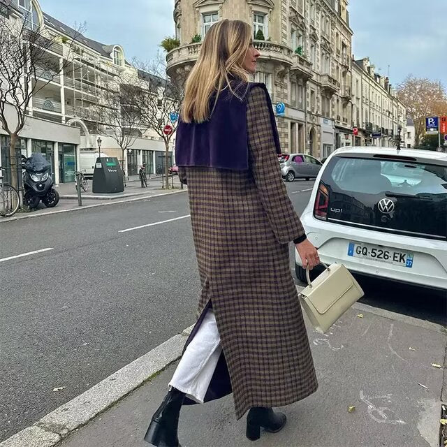 Damen Karierter Trenchcoat mit luxuriösen Veloursdetails R&B