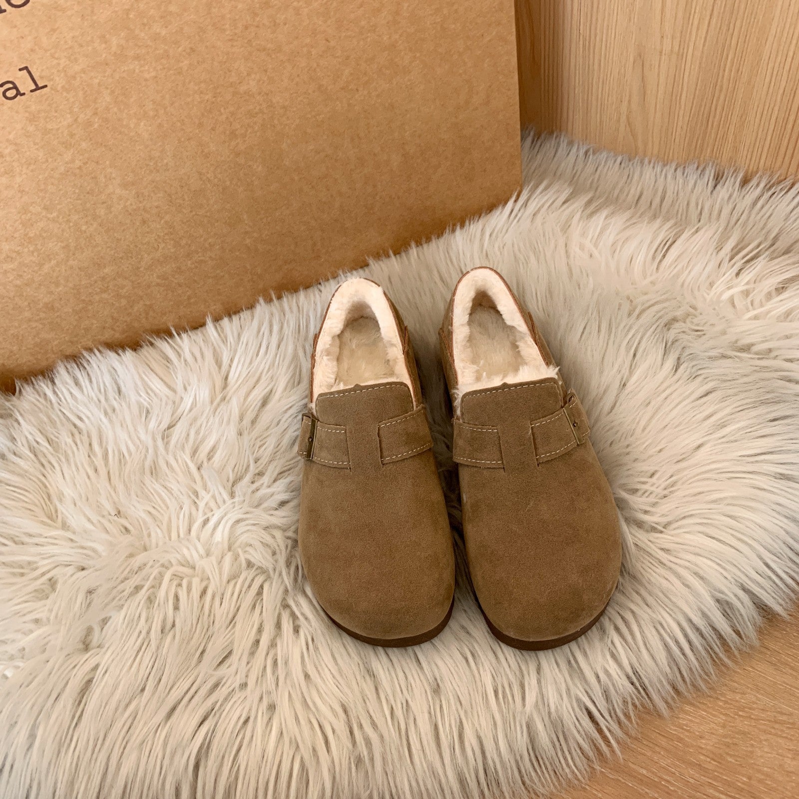 Damen Komfort Clogs mit modischer Schnalle und weichem Veloursoberteil R&B