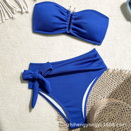 Damen Bandeau-Bikini mit modernem Wickelbund R&B