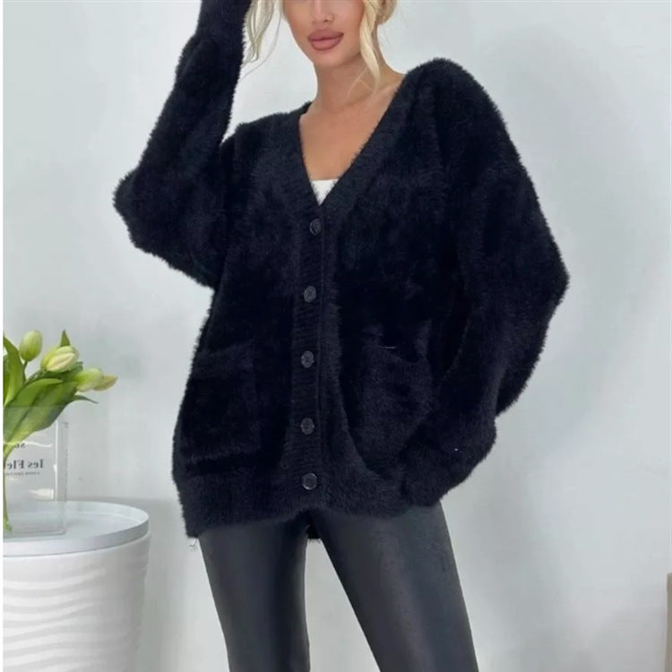 Strickjacke Damen flauschig mit tiefem V-Ausschnitt und Taschen
