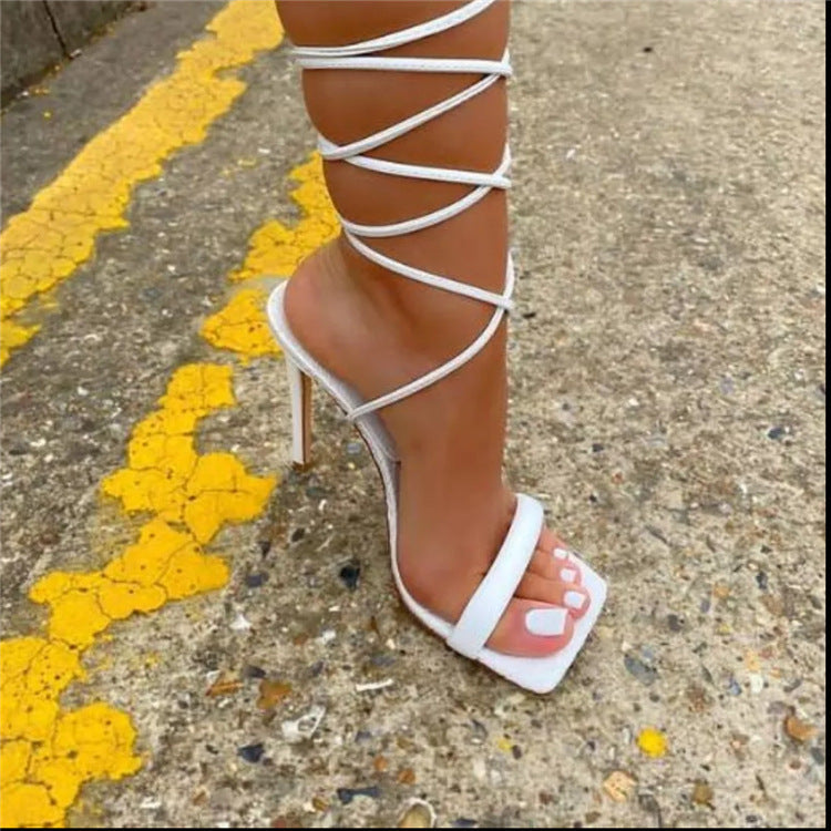 Damen elegante Stilettosandalen mit gekreuzten Riemen R&B