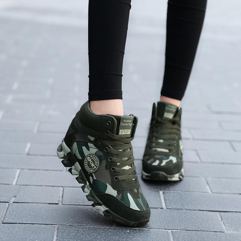 Damen Sportliche High-Top Sneakers mit camouflagiertem Design und rutschfester Sohle
