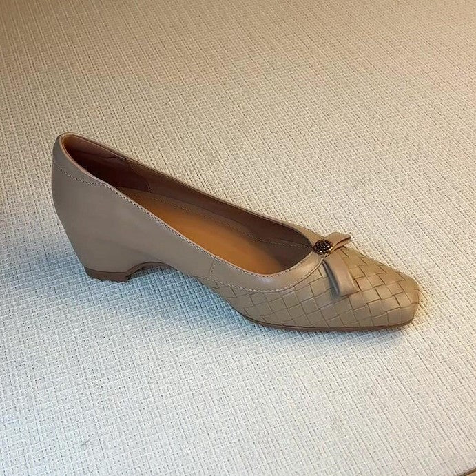 Damen Komfortable und stilvolle Ballerinas mit geflochtener Oberfläche