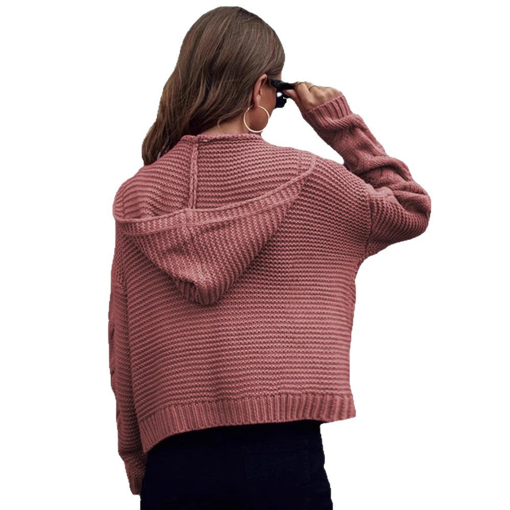 Damen Grobstrickjacke mit Kapuze und aufwendigem Zopfmuster R&B