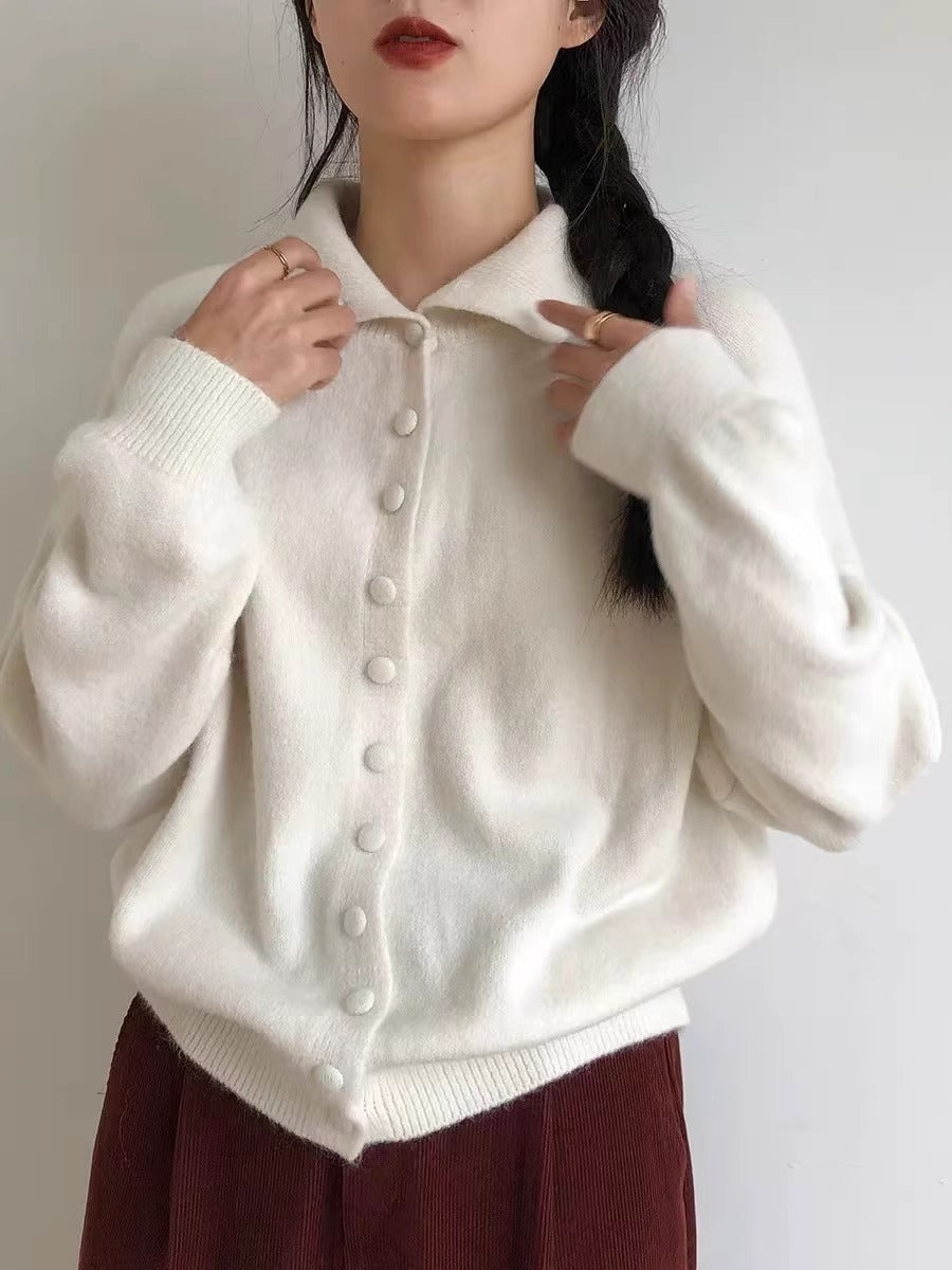 Damen Strickjacke mit hoch geschlossenem Kragen und dekorativen Knöpfen R&B