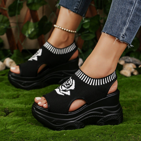 Damen Plateausandalen mit attraktiver Blumenapplikation R&B