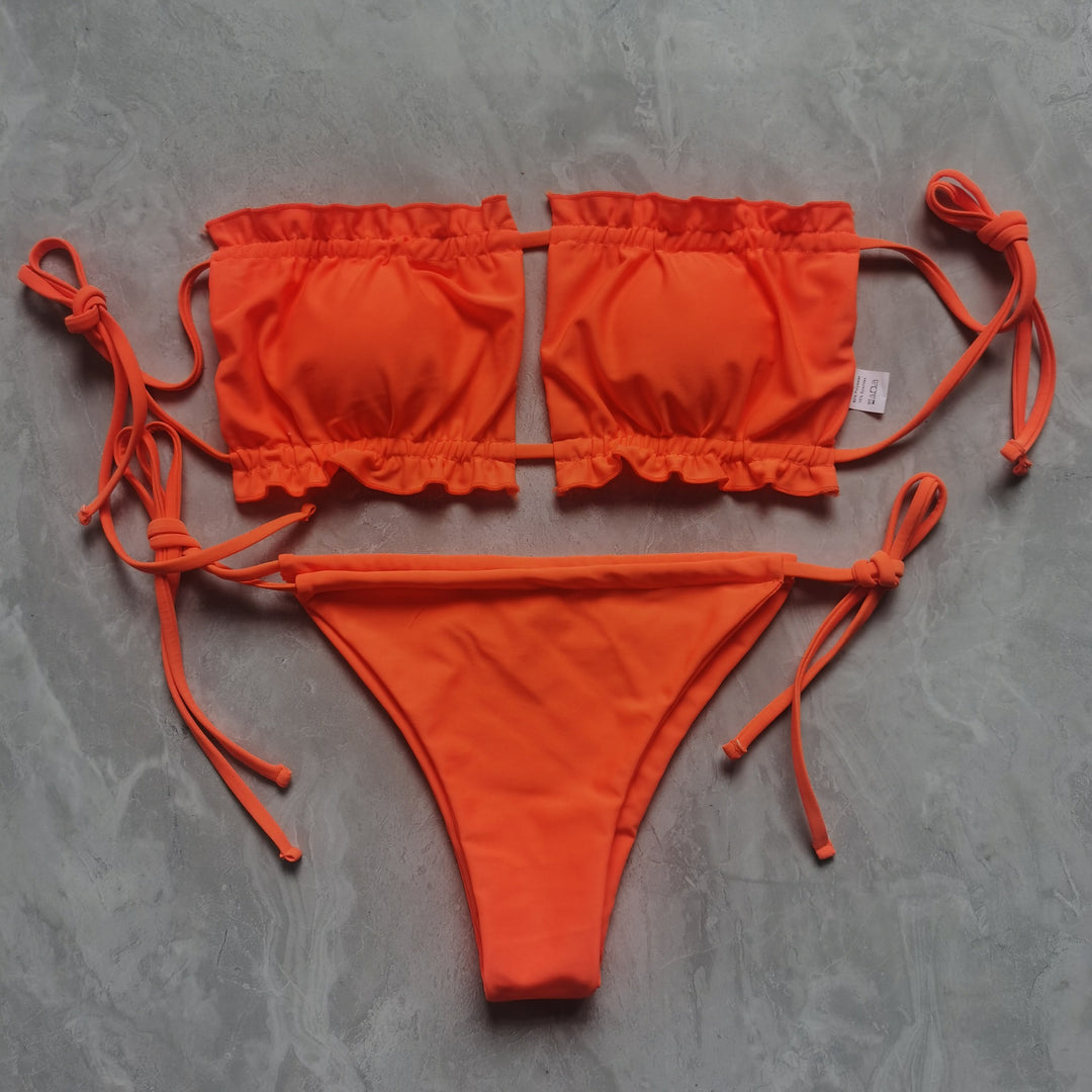 Damen Bandeau-Bikini mit voluminösen Rüschendetails R&B