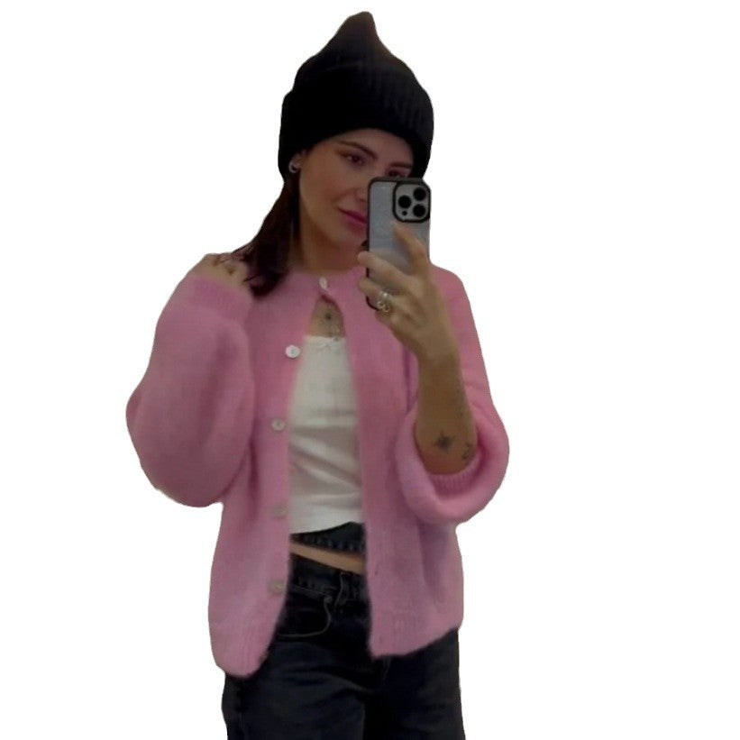 Damen Kuschelige Strickjacke mit oversized Passform und Knopfdetails R&B