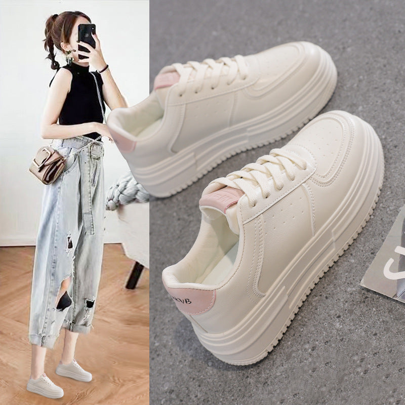 Damen Plateau Sneakers mit elegantem Design und komfortabler Sohlenkonstruktion R&B