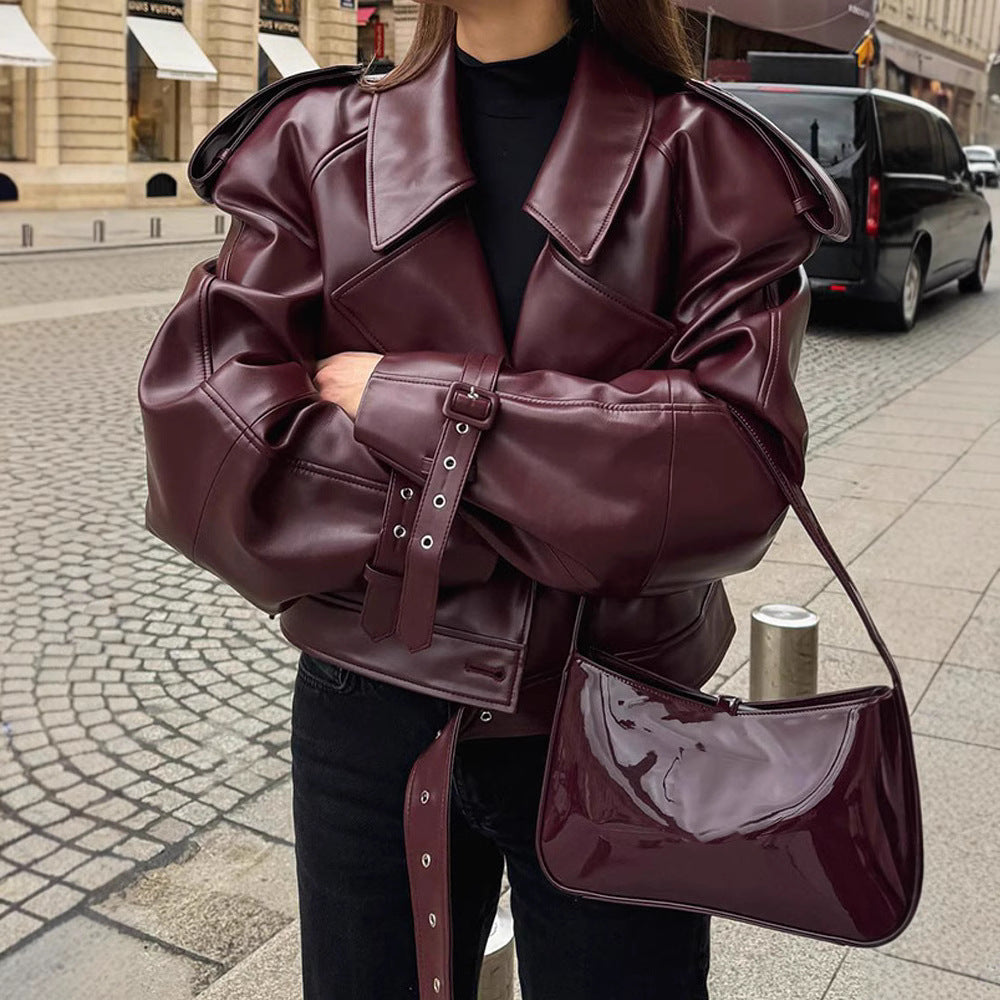 Damen Oversize Kunstlederjacke mit markantem Kragen und strukturiertem Design R&B
