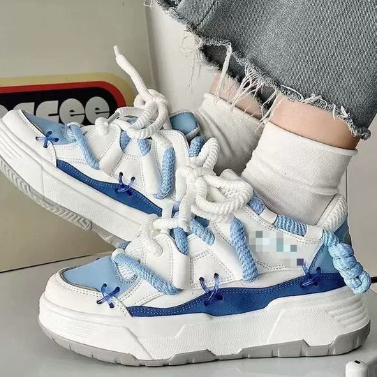 Damen Sportliche Sneakers mit innovativen Akzenten und rutschfester Sohle R&B