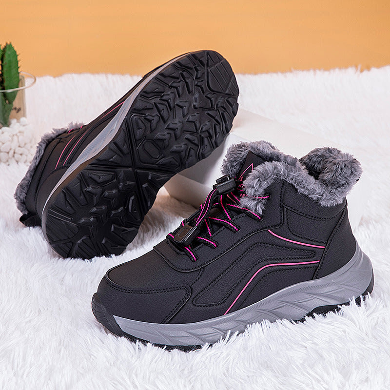 Damen Winterwanderschuhe mit isolierendem Warmfutter und rutschfester Profilsohle R&B