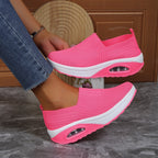 Damen Sportliche Slip-On Sneakers mit atmungsaktiver Strickoberfläche R&B