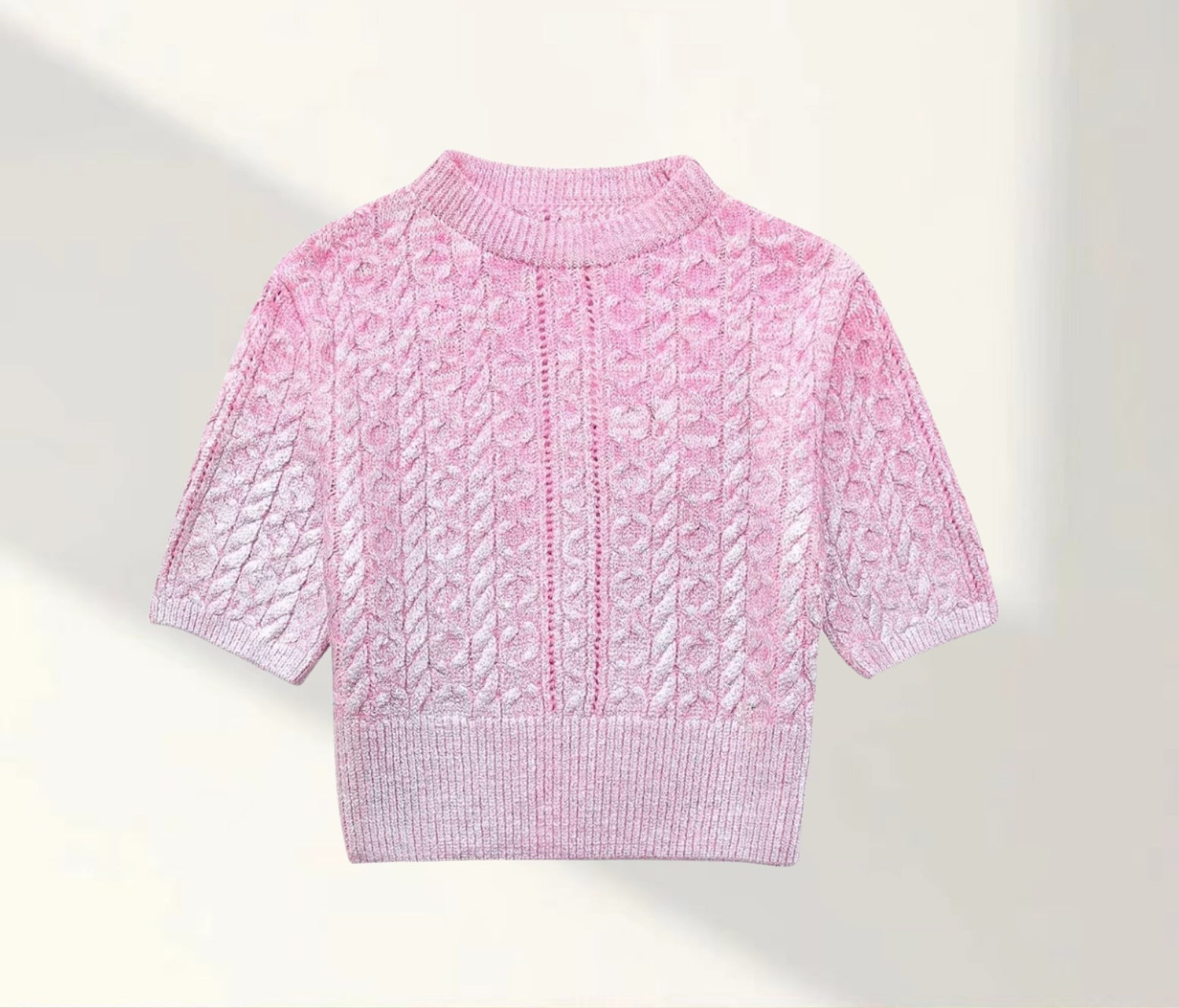 Damen Kurzer Strickpullover mit raffiniertem Zopfmuster und lässigem Schnitt R&B