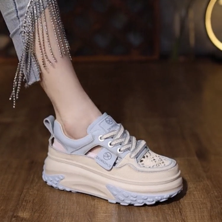Damen Modische Sneaker mit luftigen Lochungen und dämpfender Laufsohle R&B
