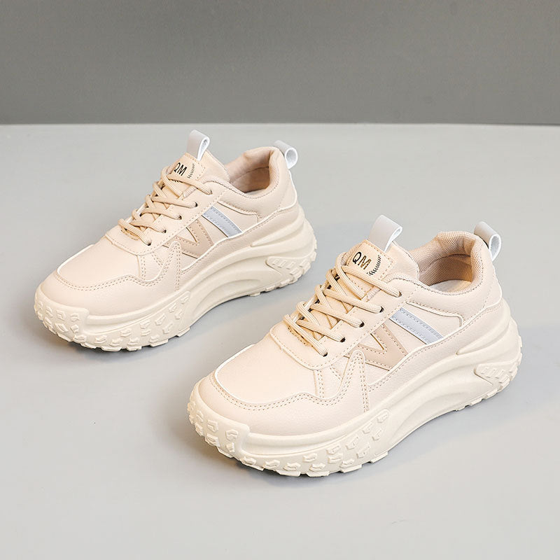 Damen Sportliche Sneakers mit ergonomischen Dämpfungselementen und markantem Sohlenprofil R&B