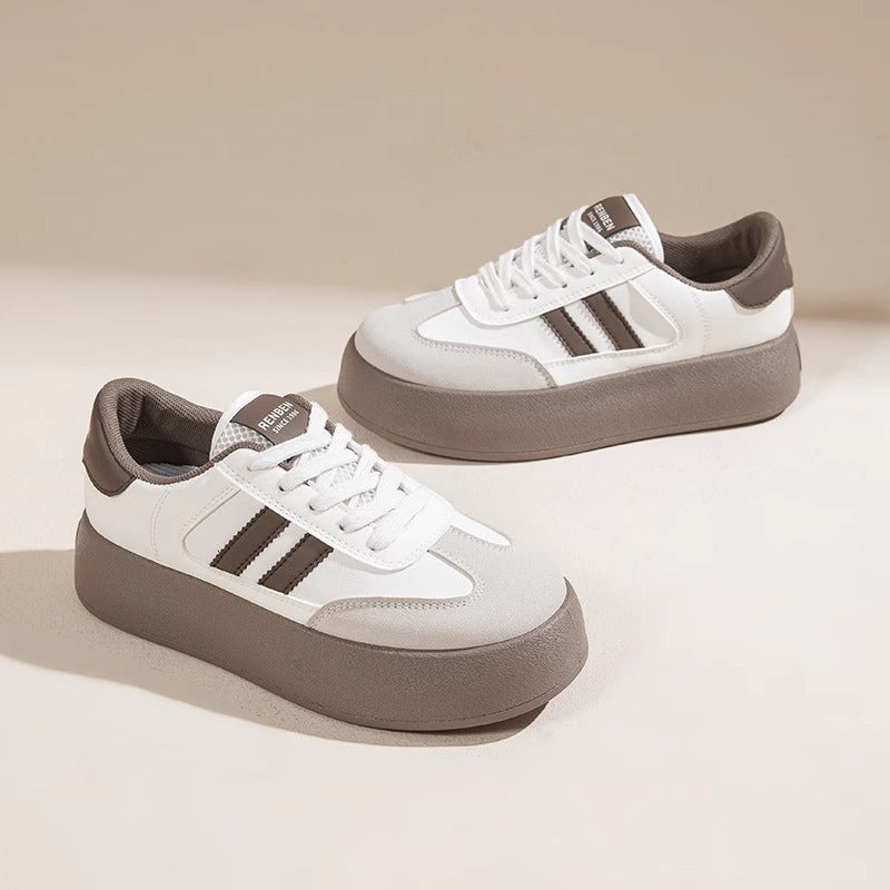 Damen Plattform Sneakers mit sportlichem Design und gepolsterter Innensohle R&B