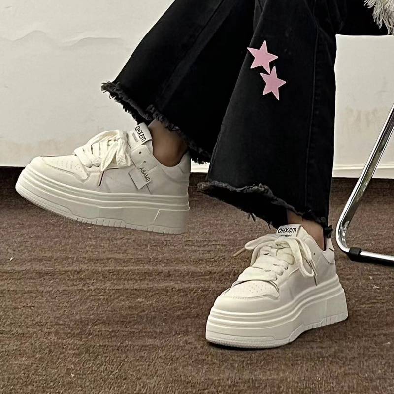 Damen Plattform-Sneaker mit dämpfender Laufsohle und eleganter Schnürung R&B