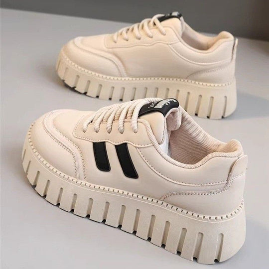 Damen Chunky-Sneaker mit innovativer Sohlenstruktur und atmungsaktiver Oberfläche R&B