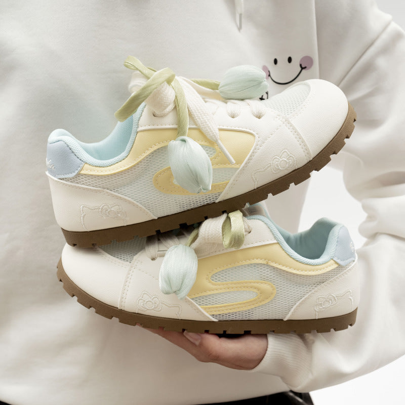 Damen modische Sneaker mit einzigartigem Blumenmotiv und bequemer Dämpfung R&B