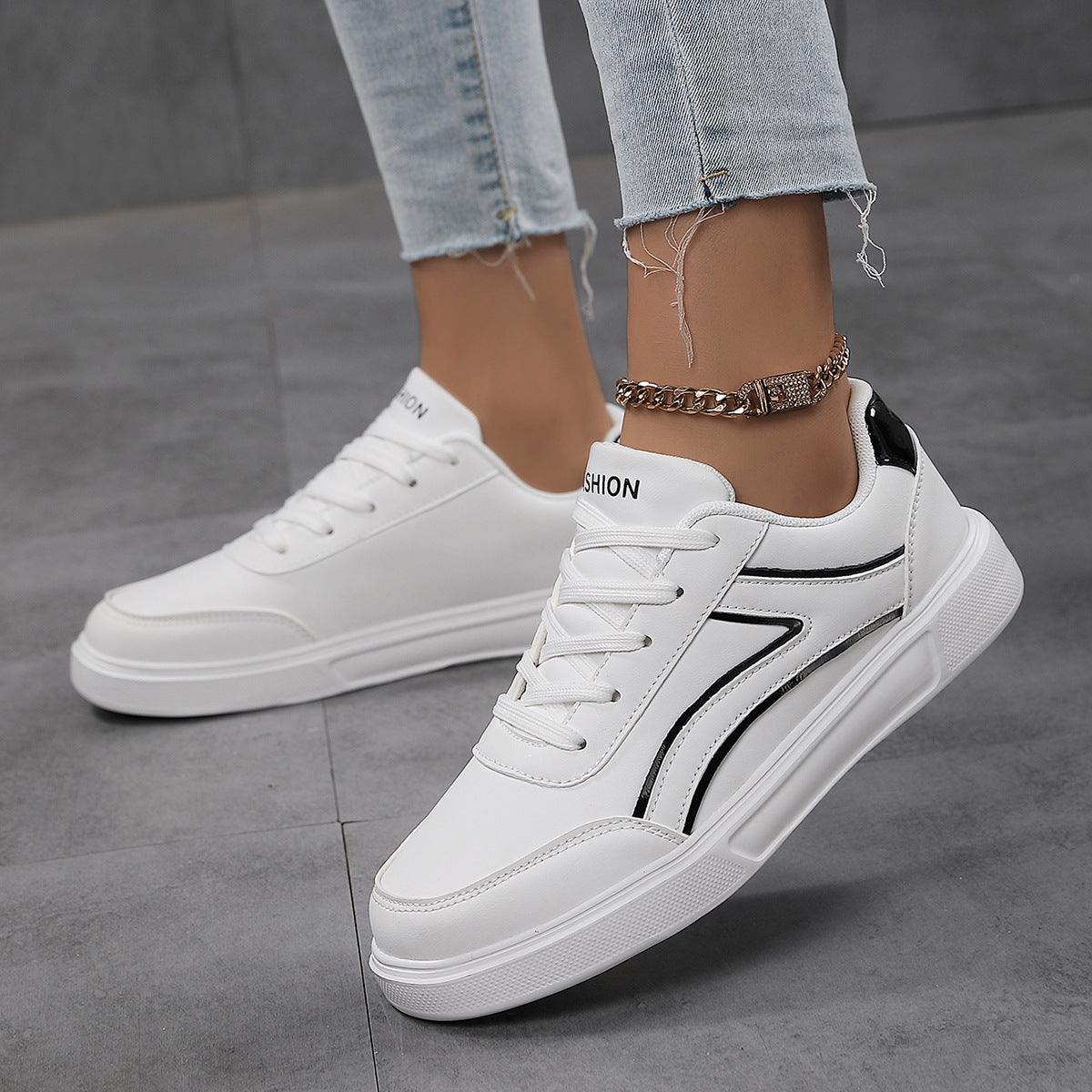 Herren nan niedrig geschnittener Kunstleder-Sneaker mit stoßdämpfender Leichtschaumsohle und gepolstertem Fersenpolster R&B