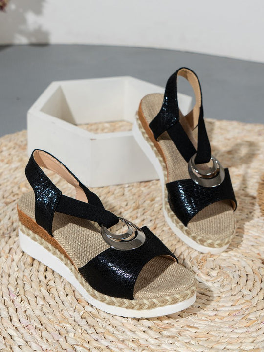 Damen Wedge-Sandalen mit dekorativem Ring und geflochtenem Riemendesign R&B