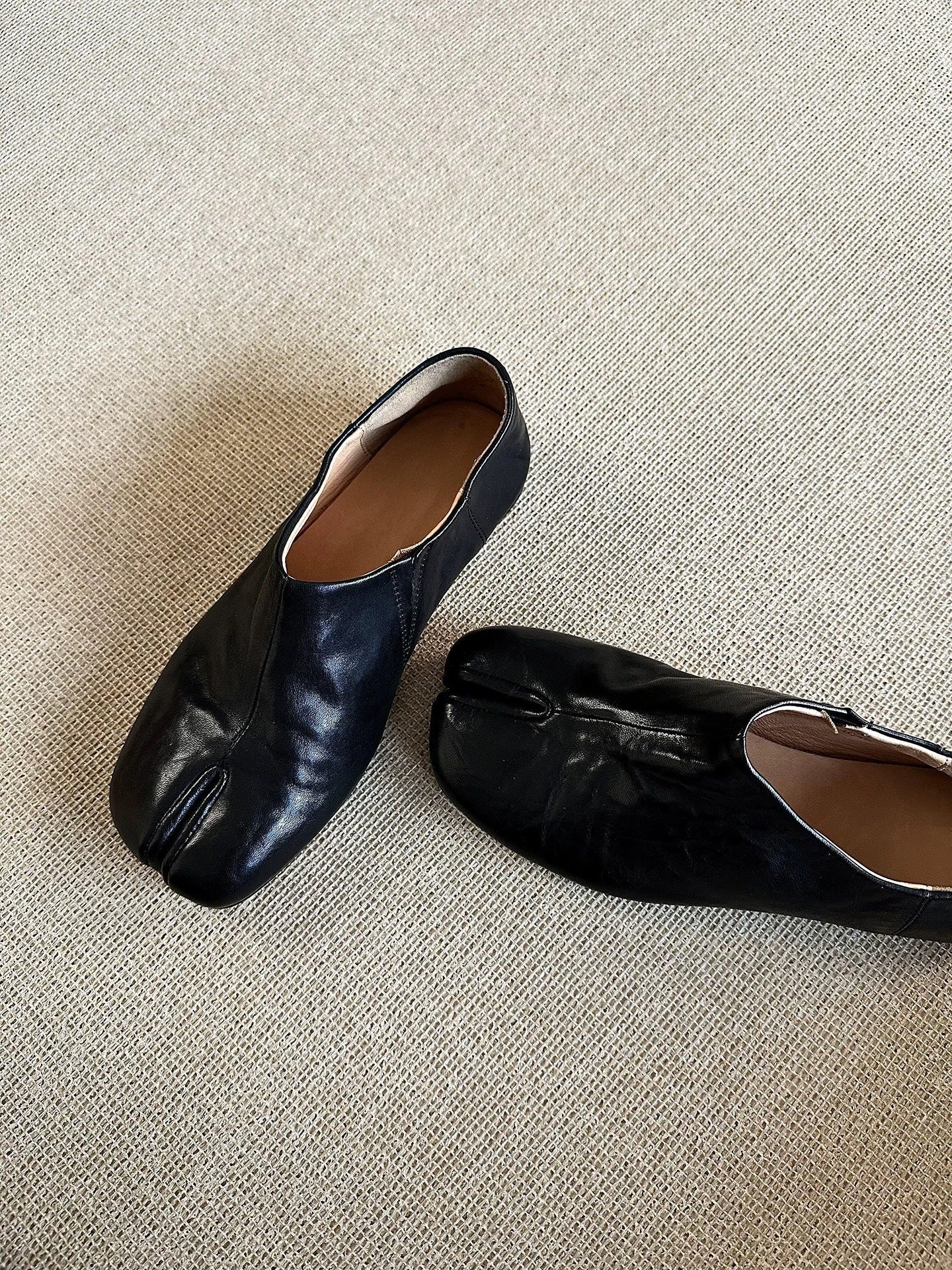 Damen Mokassins mit offenem Zehenbereich und eleganter Silhouette