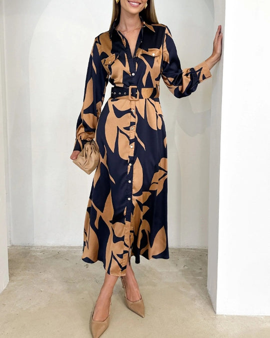 Damen Hemdblusenkleid mit eleganter Taillierung und kunstvollem Muster Heidi-Mode