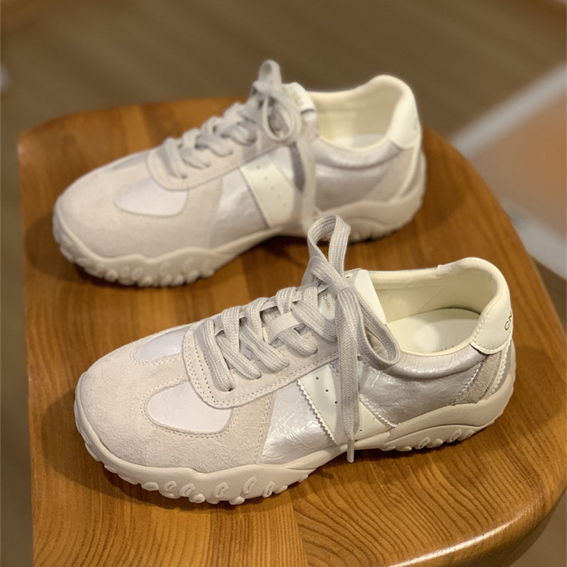Damen Sneakers mit atmungsaktiver Wildleder-Oberfläche und innovativem Dämpfungssystem R&B