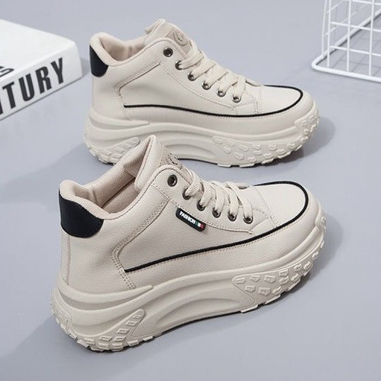 Damen Hohe Sneakers mit robustem Profil und sportlichem Design R&B