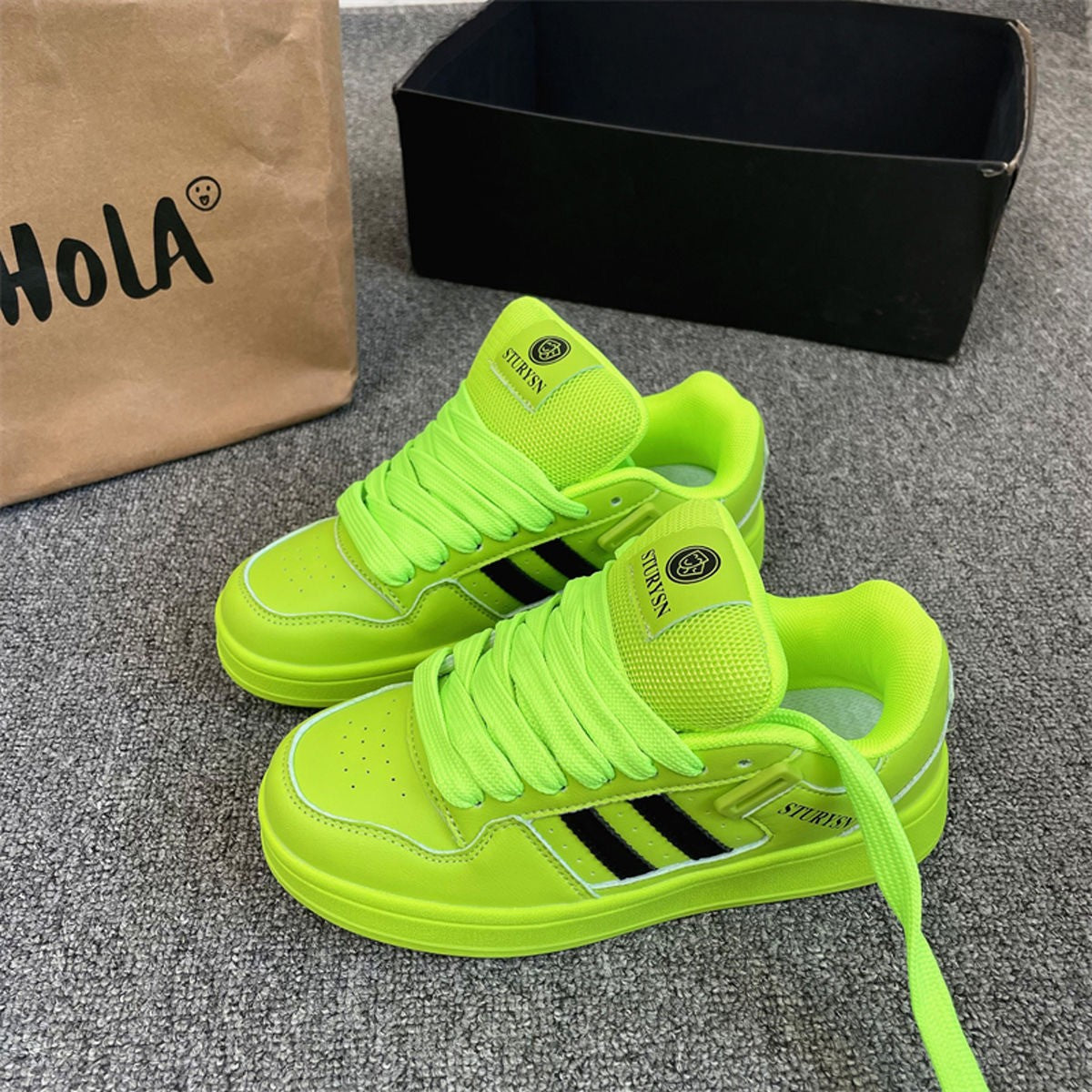 Damen Sportliche Sneaker mit gepolsterter Laufsohle und atmungsaktivem Obermaterial R&B