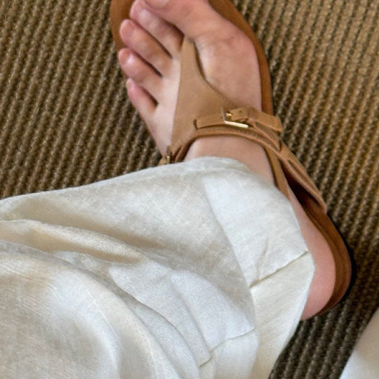 Damen Zehentrenner Sandalen mit komfortablem Fußbett und verstellbarem Riemchen R&B
