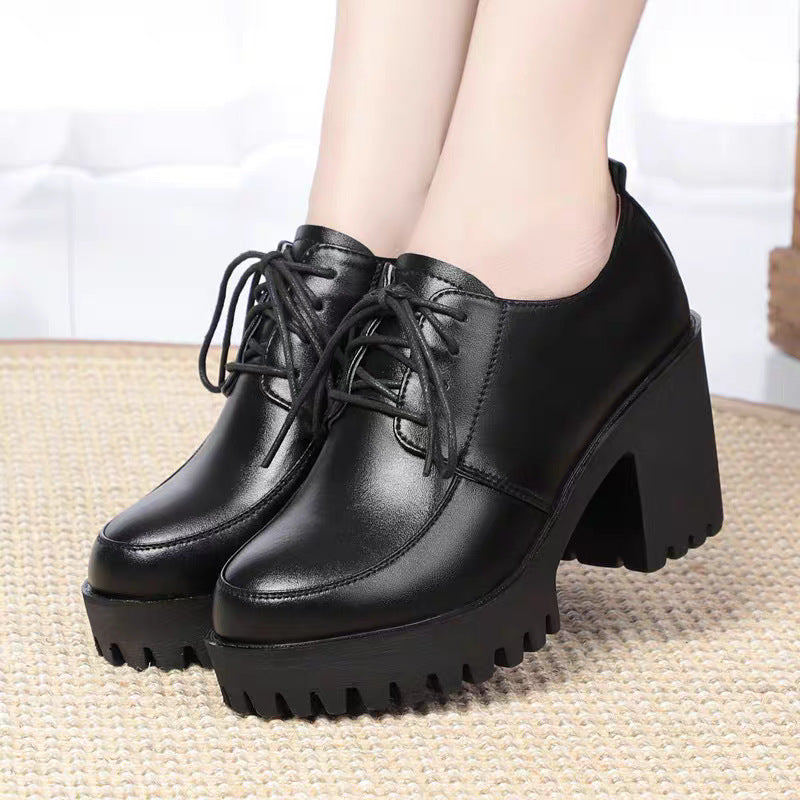 Damen Trendige Schnürstiefeletten mit robustem Blockabsatz R&B