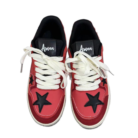 Damen Sportliche Sneakers mit auffälliger Sternenapplikation und robustem Profil R&B