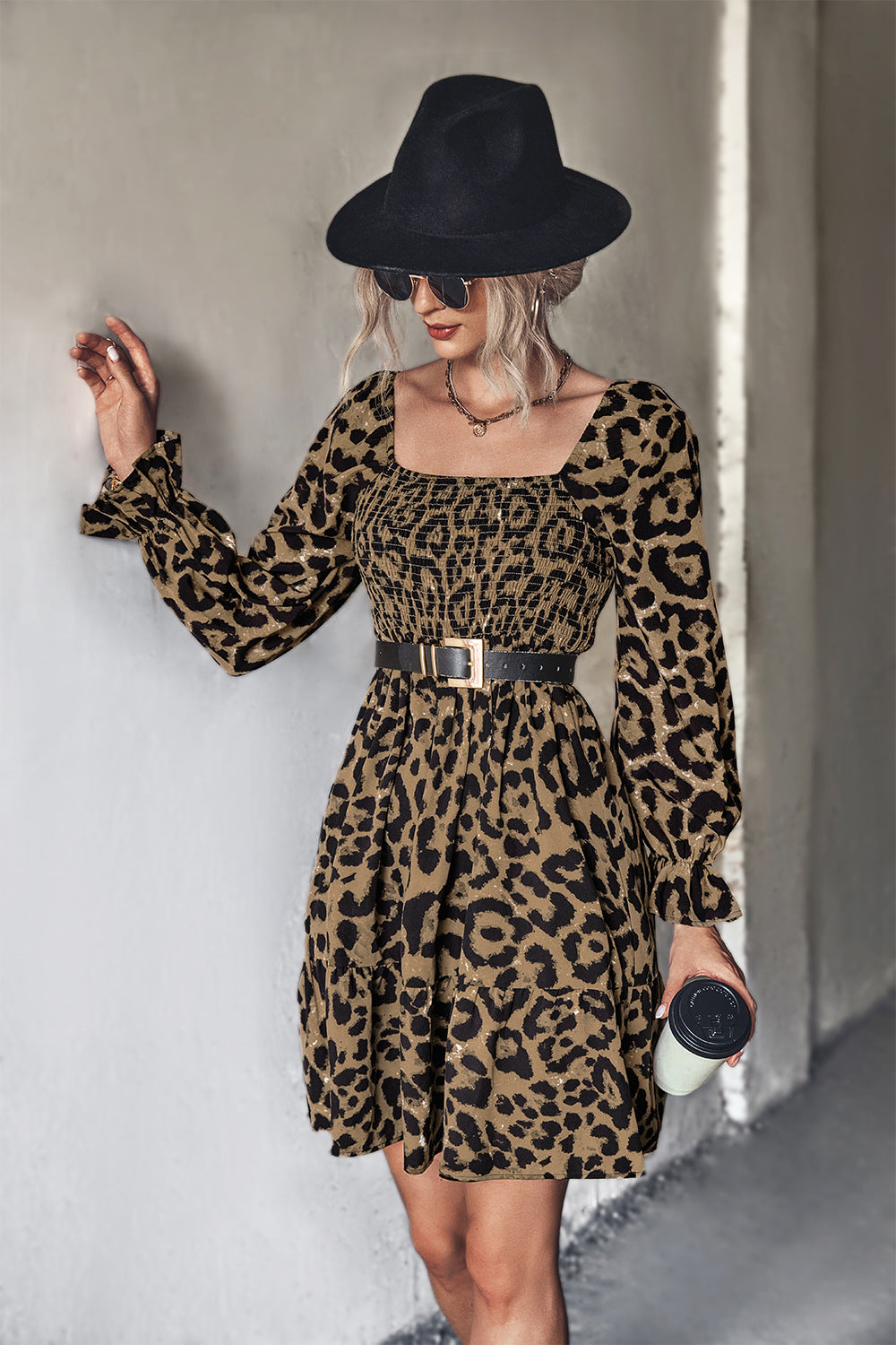 Damen Wickelkleid mit modernem Leopardenmuster und elastischem Taillenband R&B