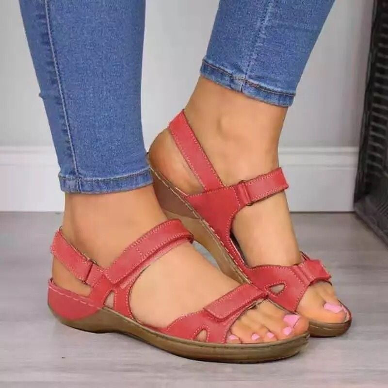 Damen Komfortable Sandalen mit verstellbarem Riemendesign und anatomischem Fußbett R&B