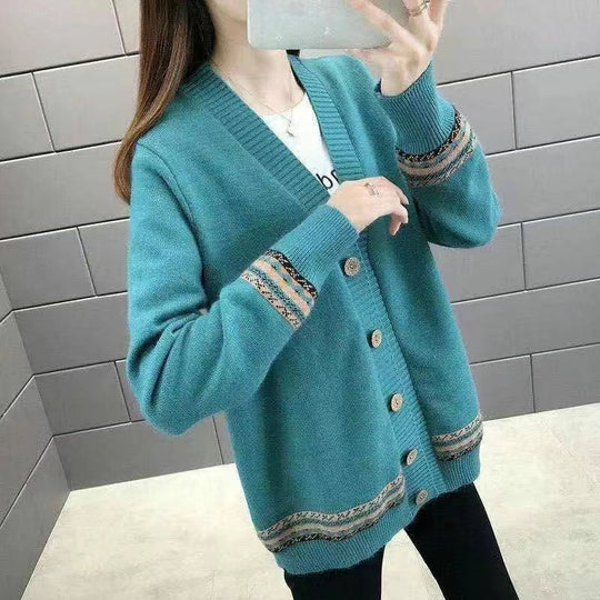 Damen Strickjacke mit kunstvollen Stickdetails und Knopfverschluss R&B