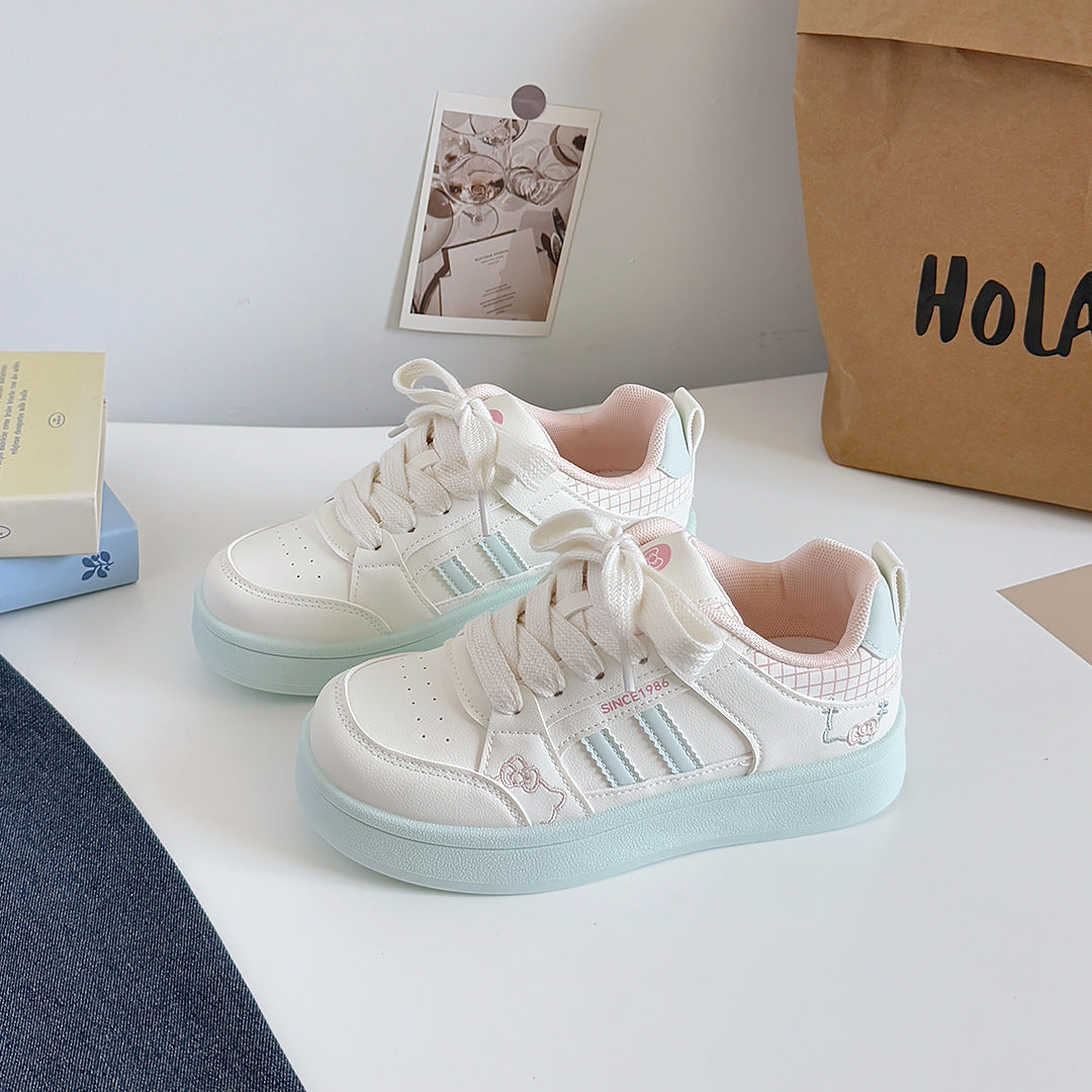Damen Sneakers mit innovativem Design und rutschfester Sohle