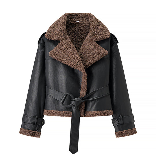 Damen Kunstlederjacke mit flauschigem Kragen und tailliertem Schnitt R&B